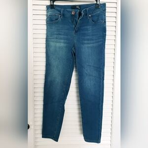 1822 Denim Women's Butter Ankle Skinny Jeans